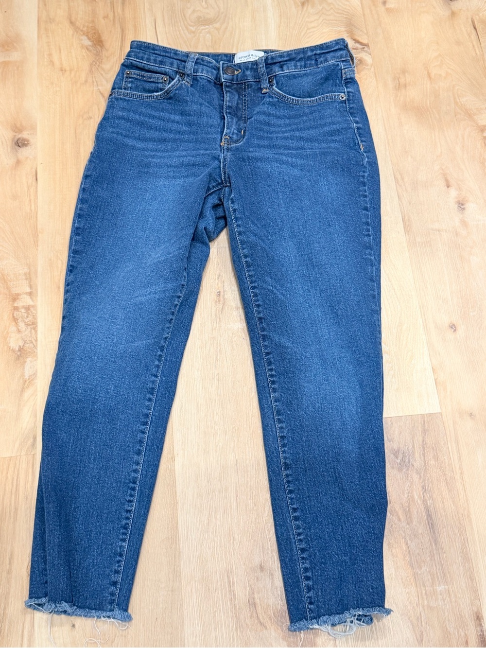 Crown & Ivy Classic Blue Women’s High-Rise Jeans - Size 4P